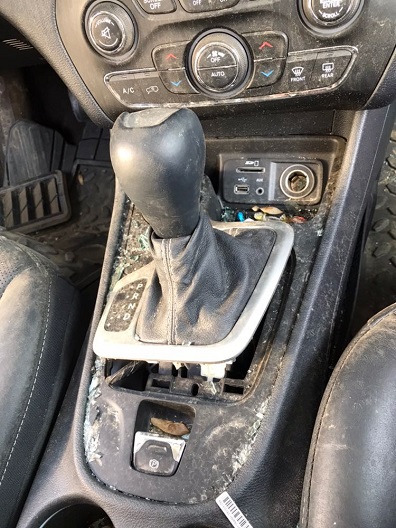 2015 MODEL JEEP CHEROKEE  ÇIKMA VİTES TOPUZU  OTO GÜVEN 'DE